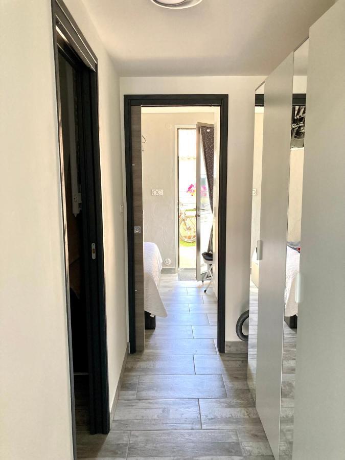 Naturiste Heliovillage De Standing * Agde